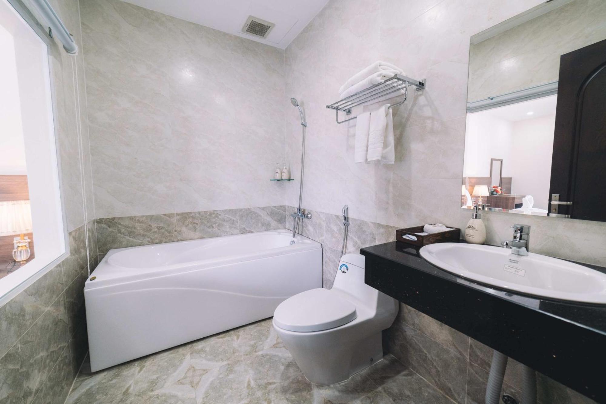 Dalat Paradise Hotel Luaran gambar